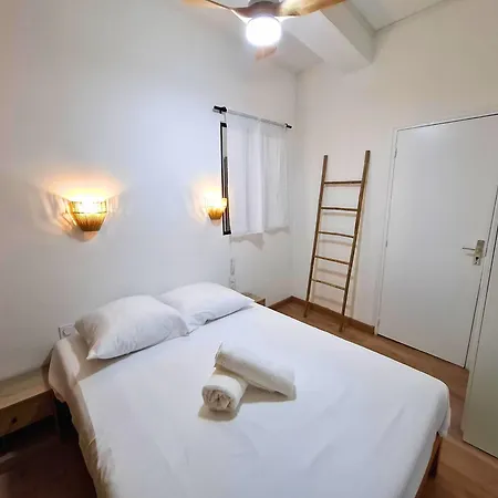 T2 Cosy Clim & Wifi - Ecusson Coeur De